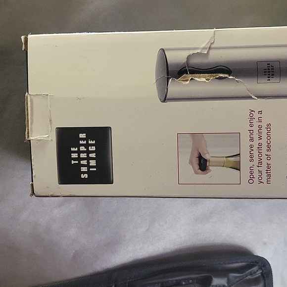 Electric Wine Opener - Picture 3 of 4